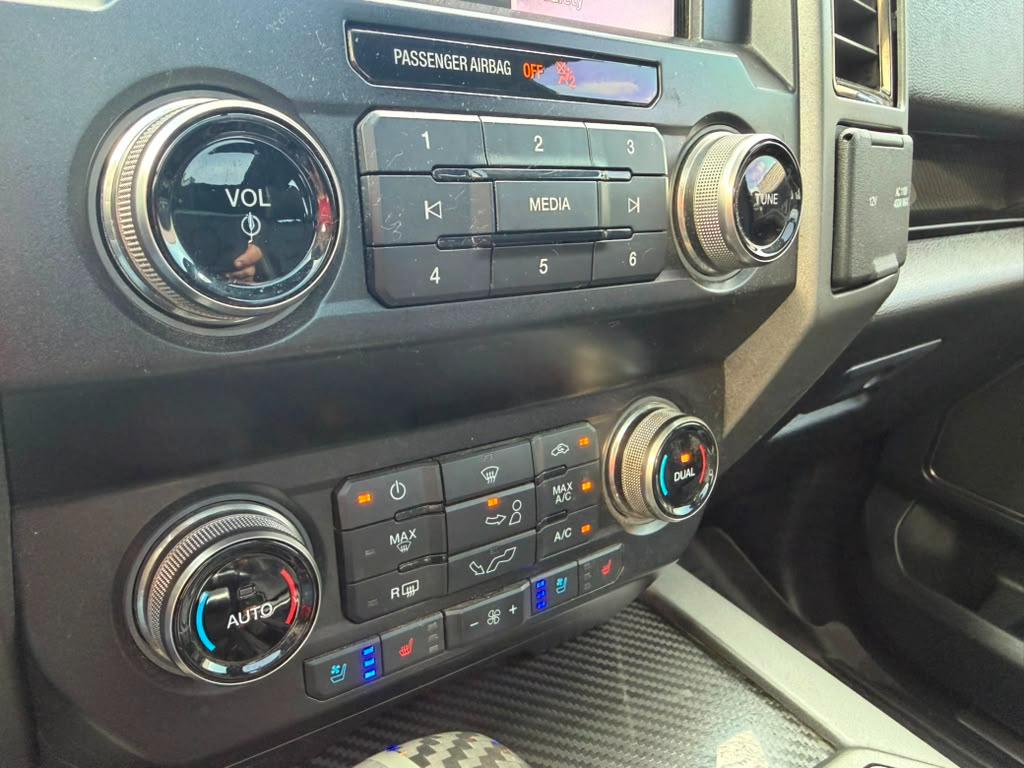Ford F-150  2020