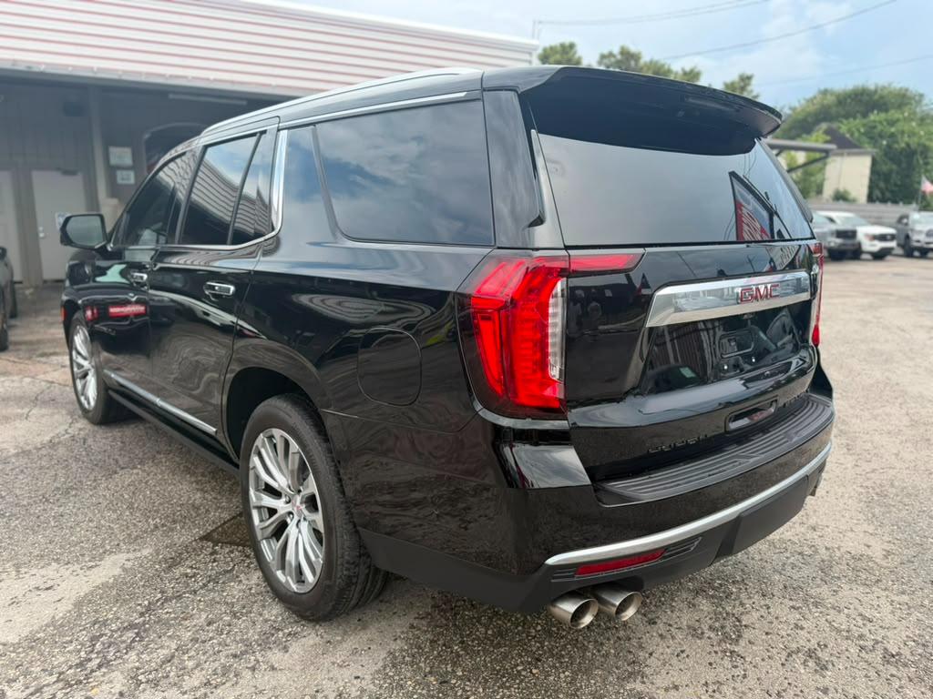 GMC Yukon Denali 2WD 2023