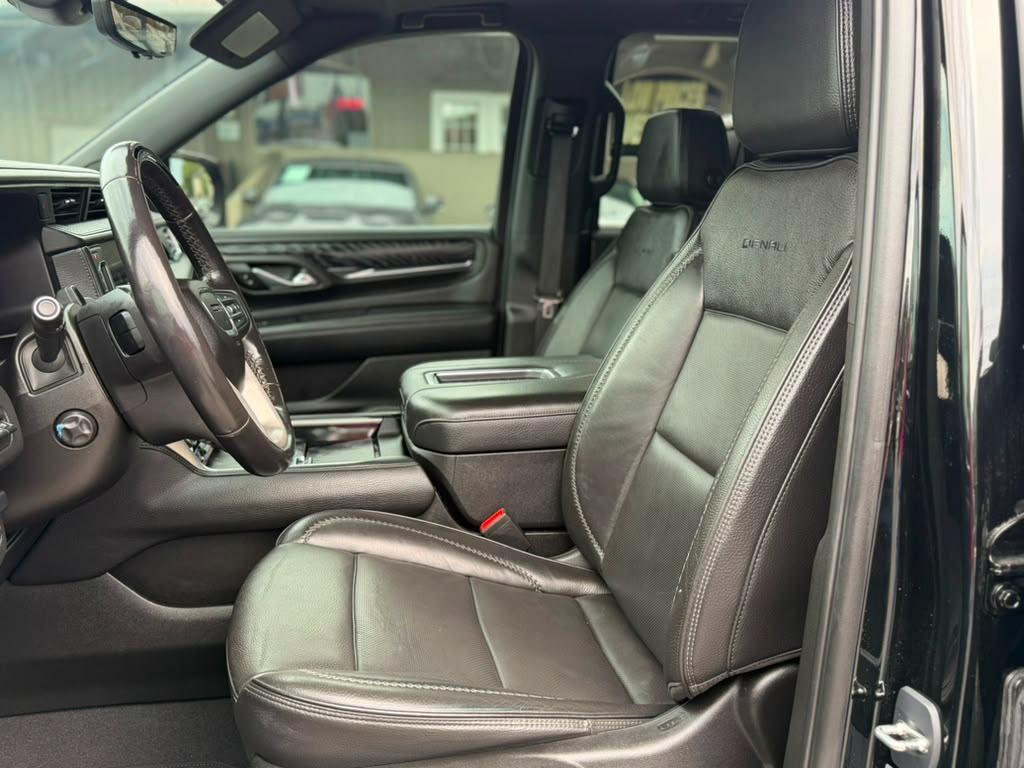 GMC Yukon Denali 2WD 2023