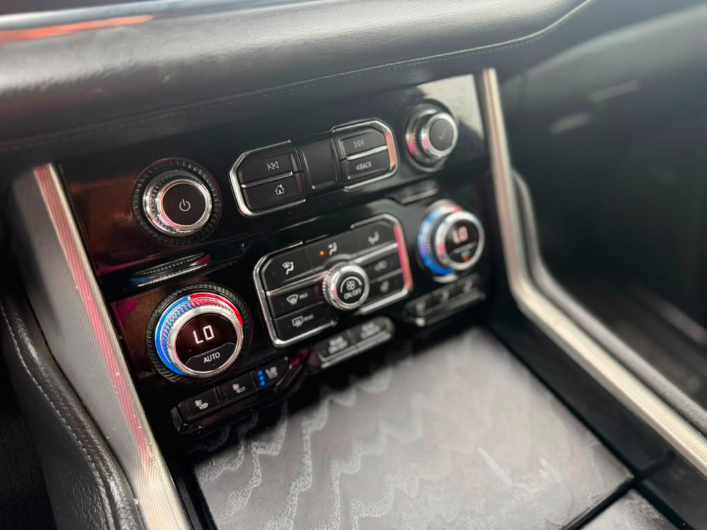 GMC Yukon Denali 2WD 2023