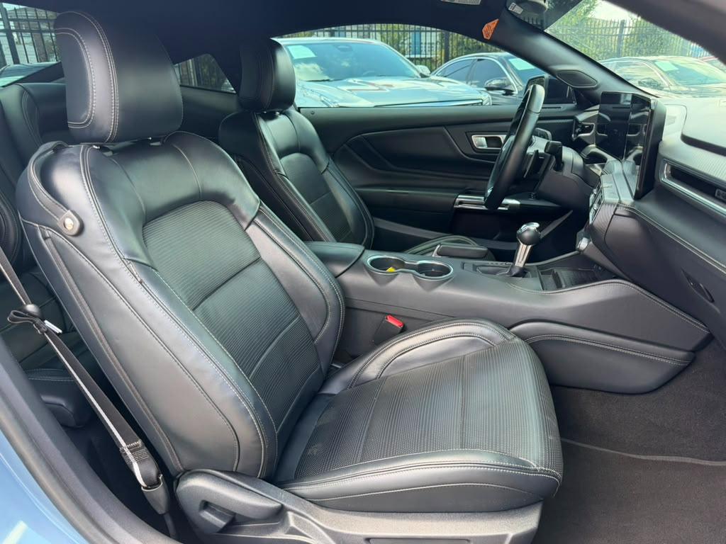 Ford Mustang GT Premium Coupe 2024