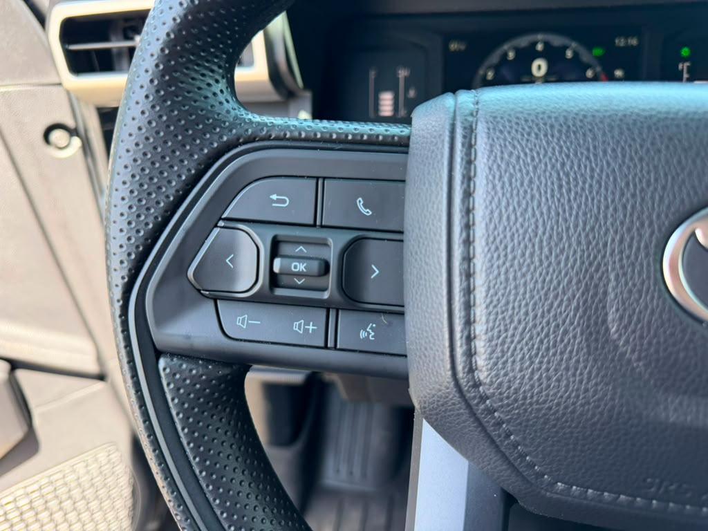 Toyota Tacoma SR Double Cab 2WD 2025