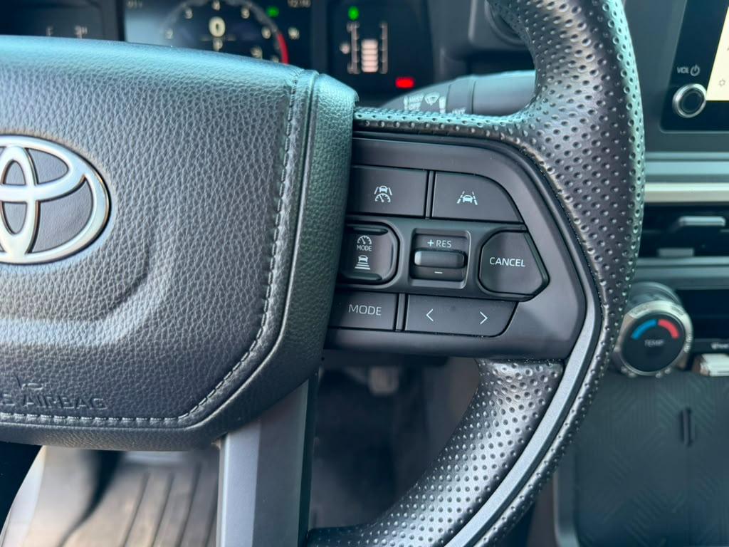 Toyota Tacoma SR Double Cab 2WD 2025