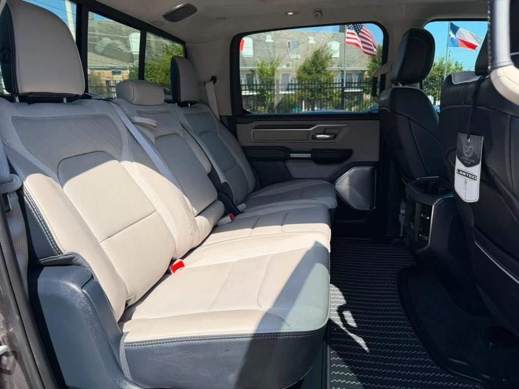 RAM 1500  2022