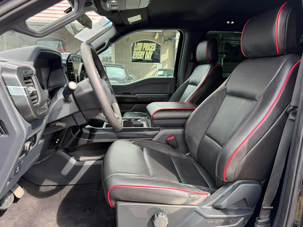 Ford F-150 STX 2024