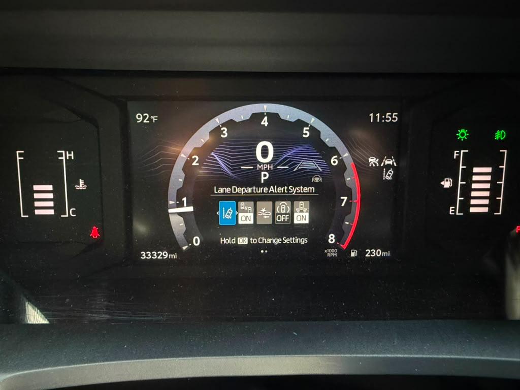 Toyota Tacoma SR5 2025