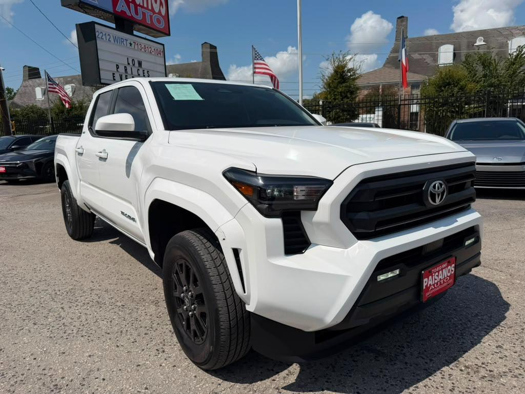 Toyota Tacoma SR5 2025