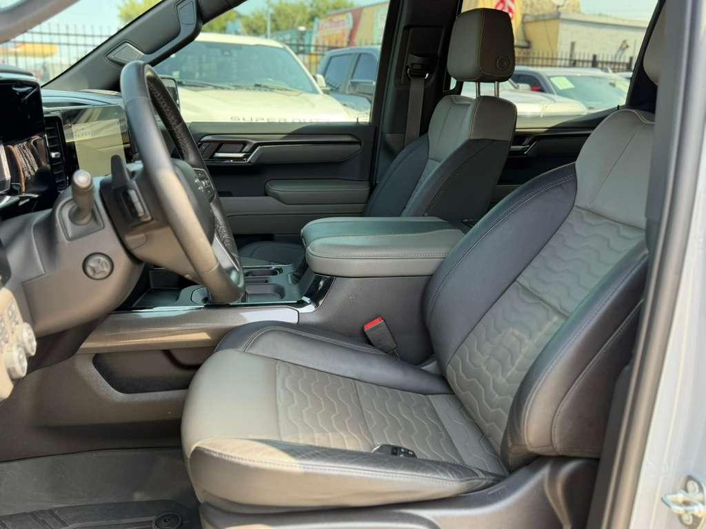 Chevrolet Silverado 1500  2024