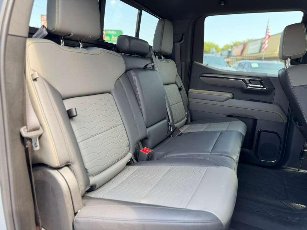 Chevrolet Silverado 1500  2024