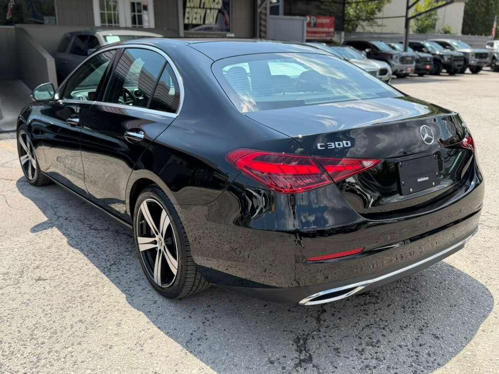 Mercedes-Benz C-Class C300 4MATIC Sedan 2025