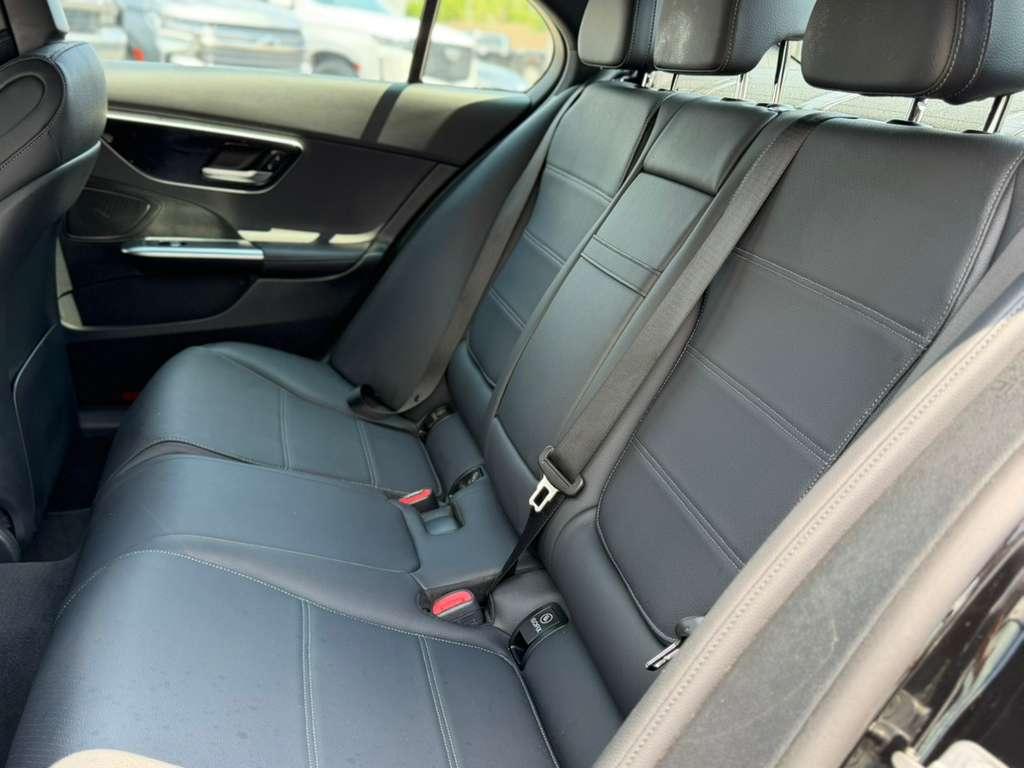 Mercedes-Benz C-Class C300 4MATIC Sedan 2025