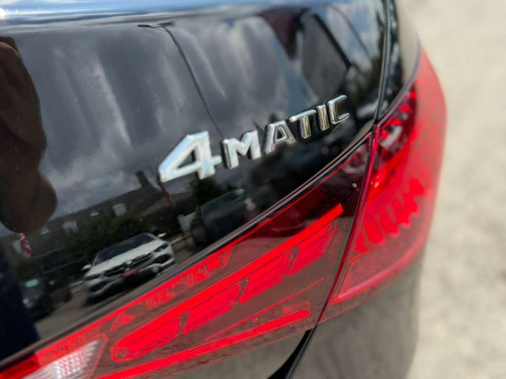 Mercedes-Benz C-Class C300 4MATIC Sedan 2025