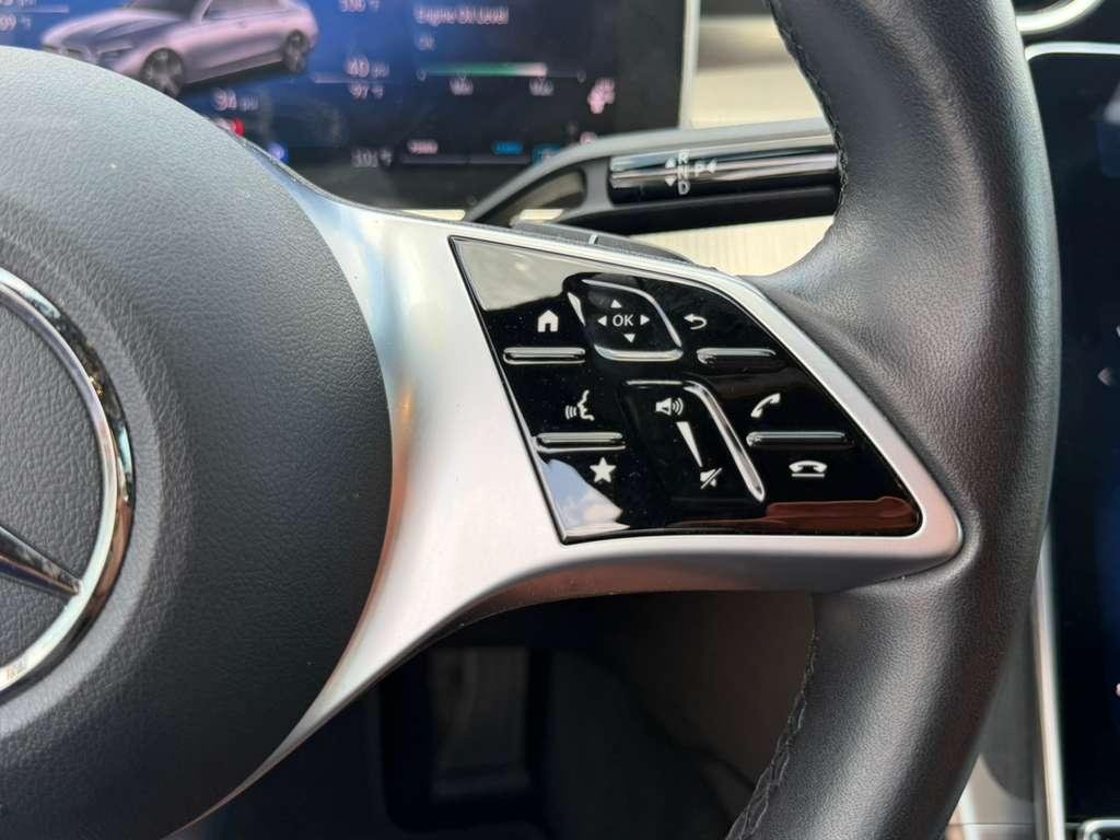 Mercedes-Benz C-Class C300 4MATIC Sedan 2025