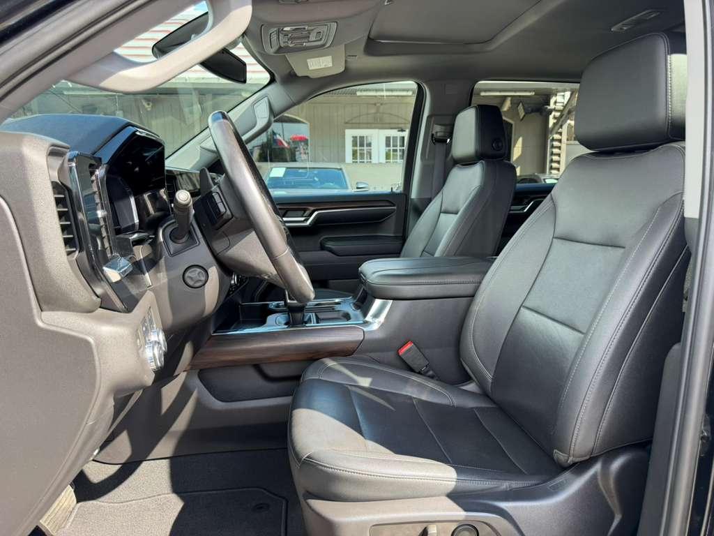 GMC Sierra 1500 SLT 2023