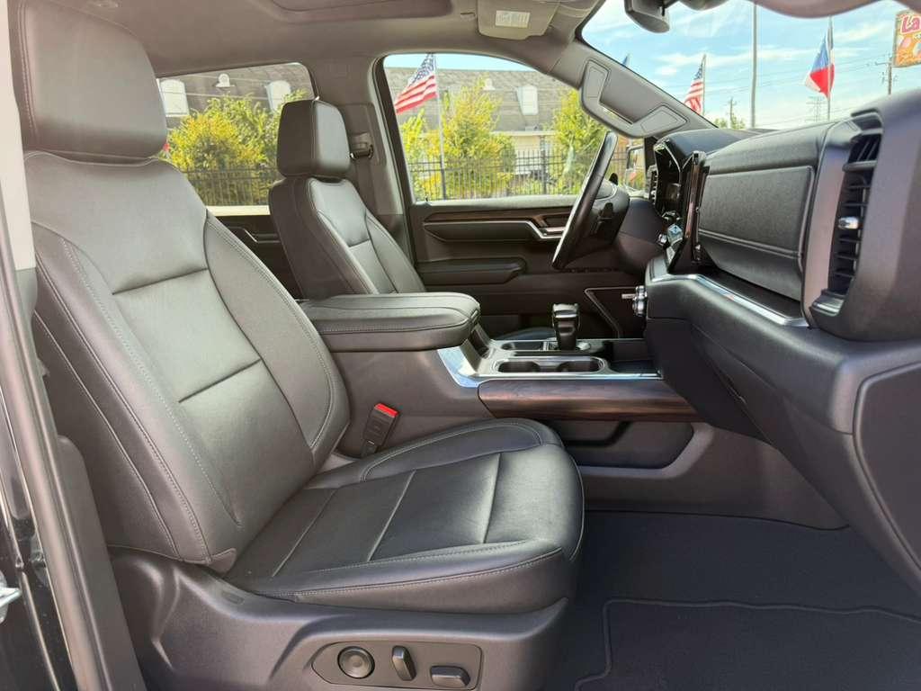 GMC Sierra 1500 SLT 2023