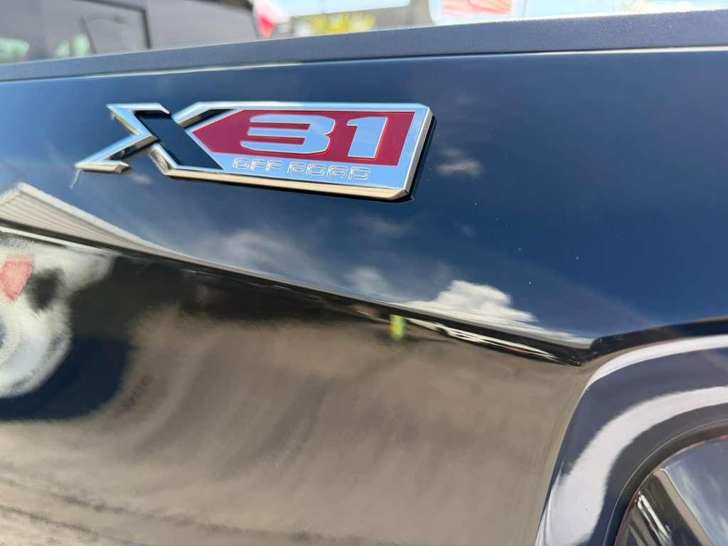 GMC Sierra 1500 SLT 2023