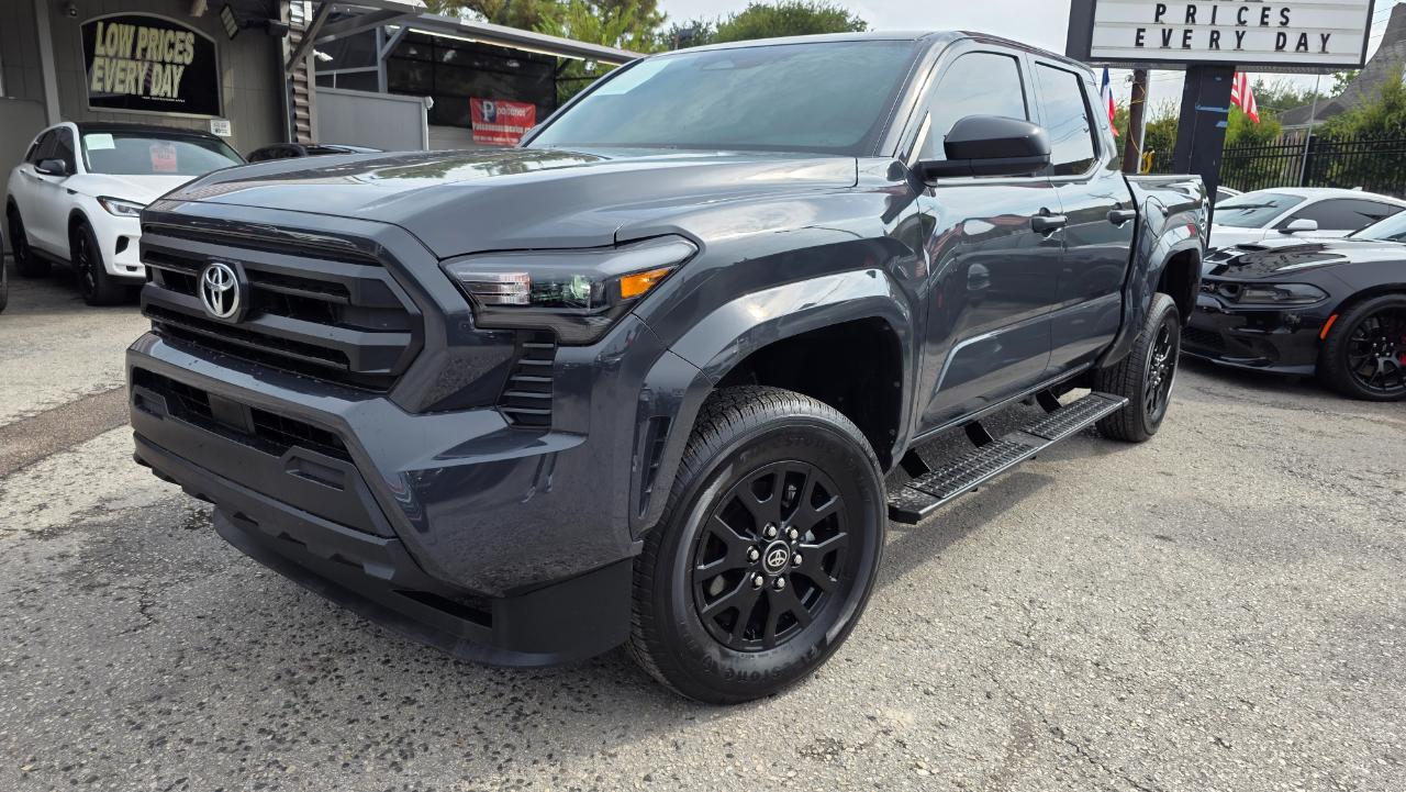 Toyota Tacoma SR Double Cab 2WD 2026