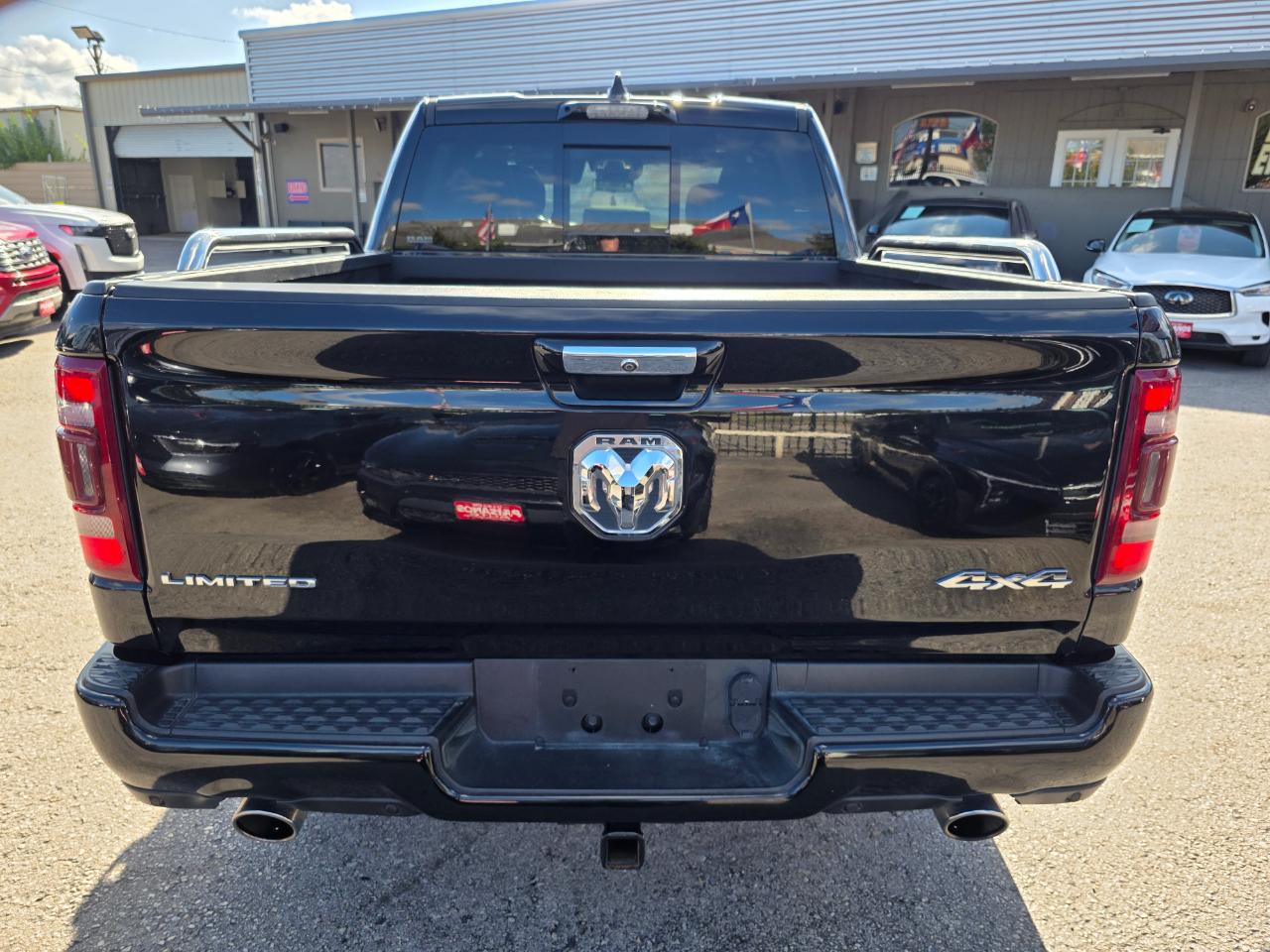 RAM 1500  2021