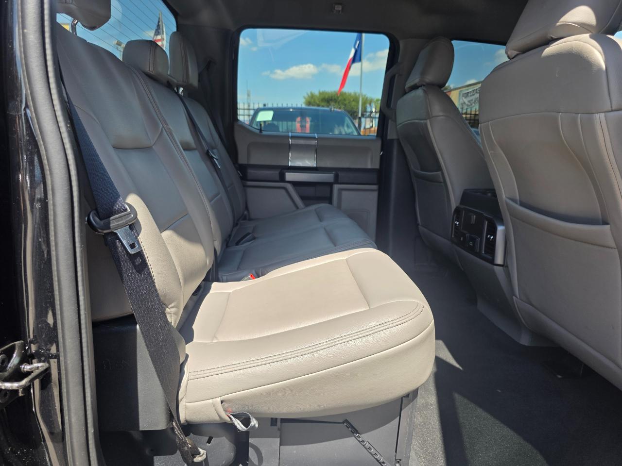 Ford F-250 SD XL Crew Cab 4WD 2022