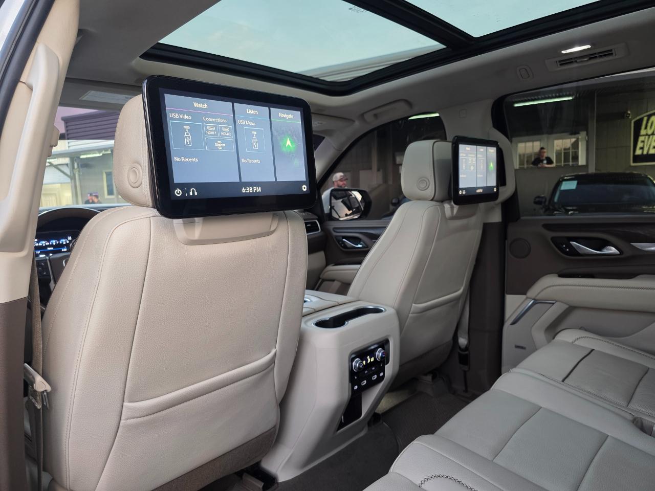 GMC Yukon Denali 4WD 2021