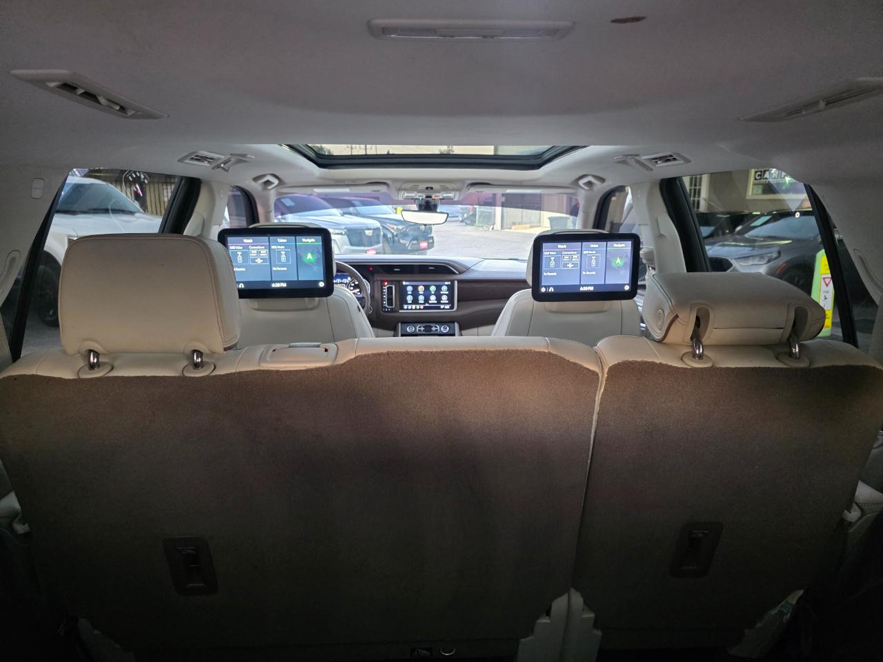 GMC Yukon Denali 4WD 2021