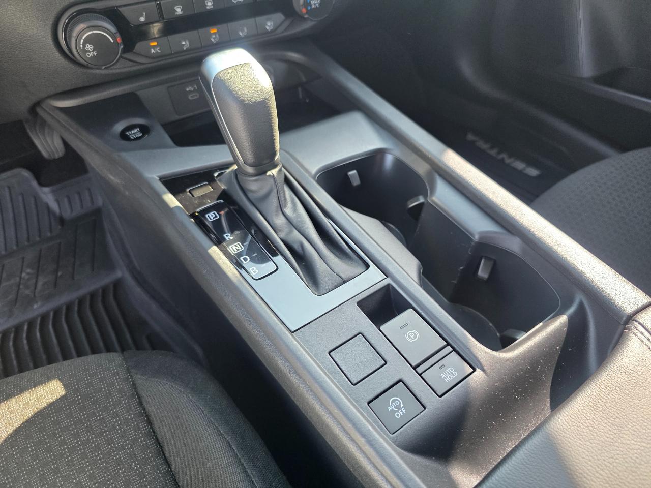 Nissan Sentra S 2026