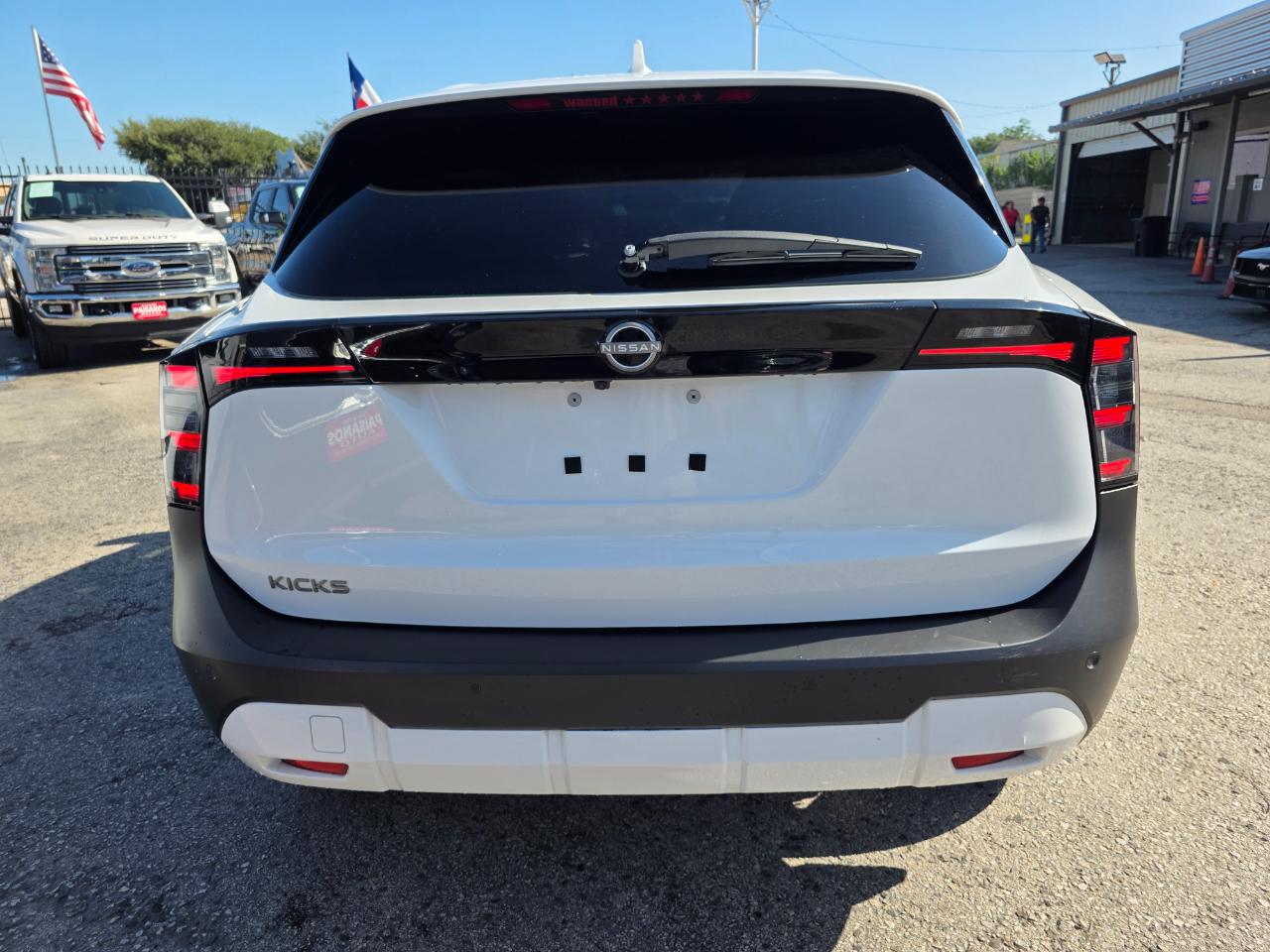Nissan Kicks SV 2025