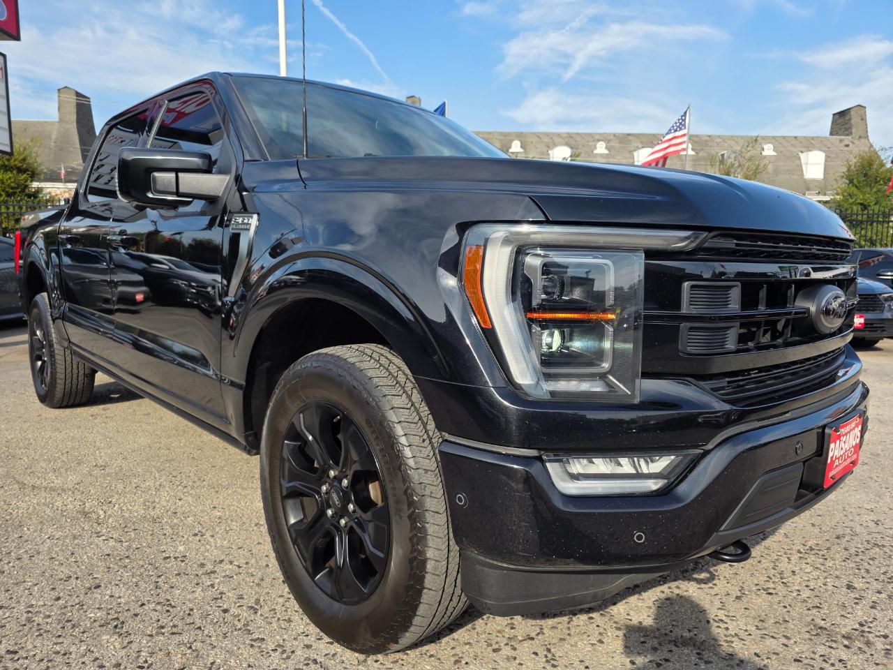Ford F-150 Lariat SuperCrew 5.5-ft. Bed 4WD 2023
