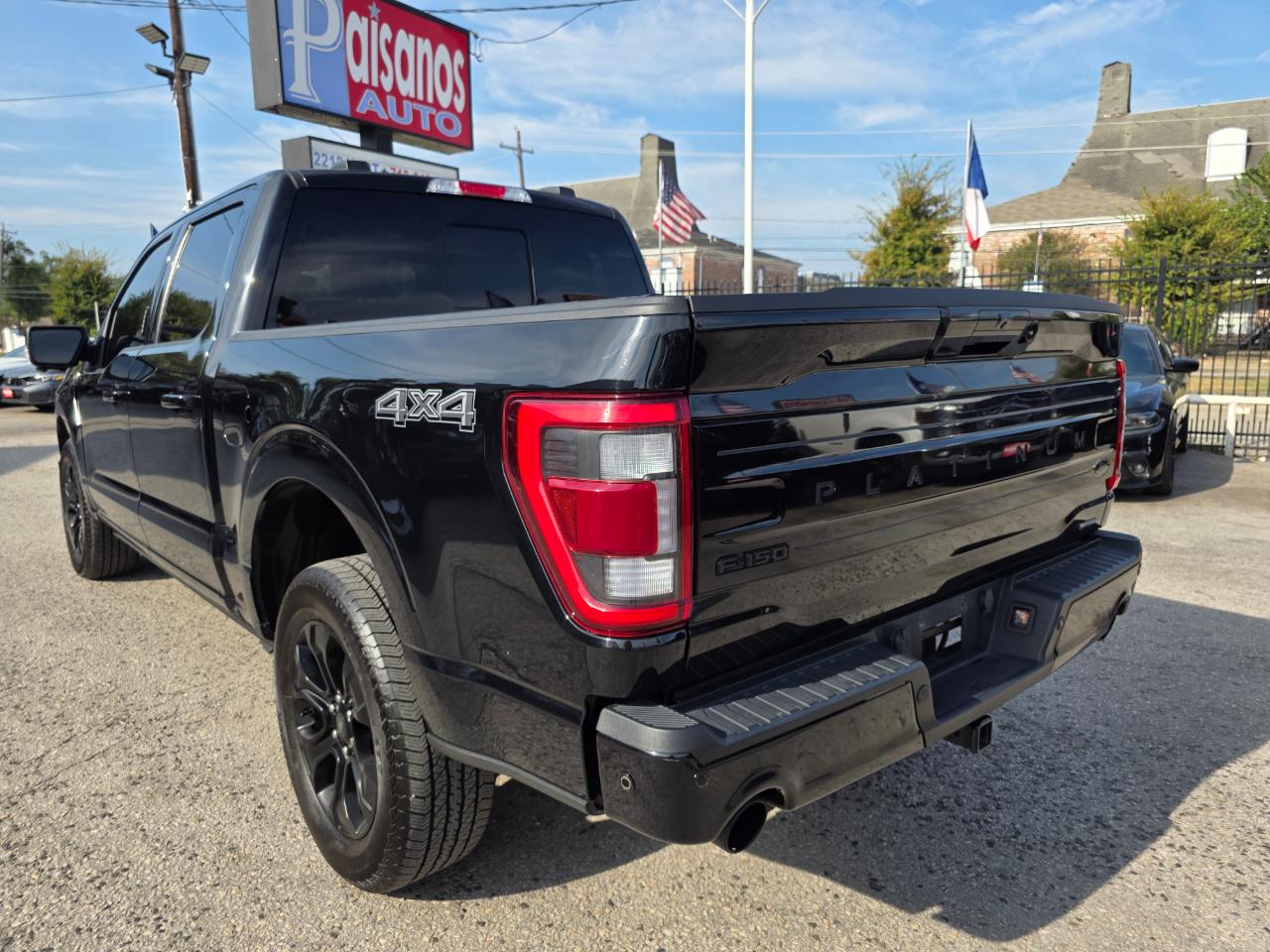 Ford F-150 Lariat SuperCrew 5.5-ft. Bed 4WD 2023