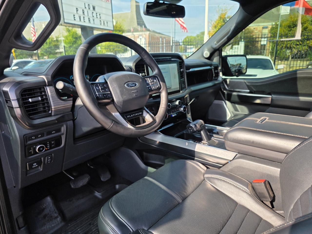 Ford F-150 Lariat SuperCrew 5.5-ft. Bed 4WD 2023