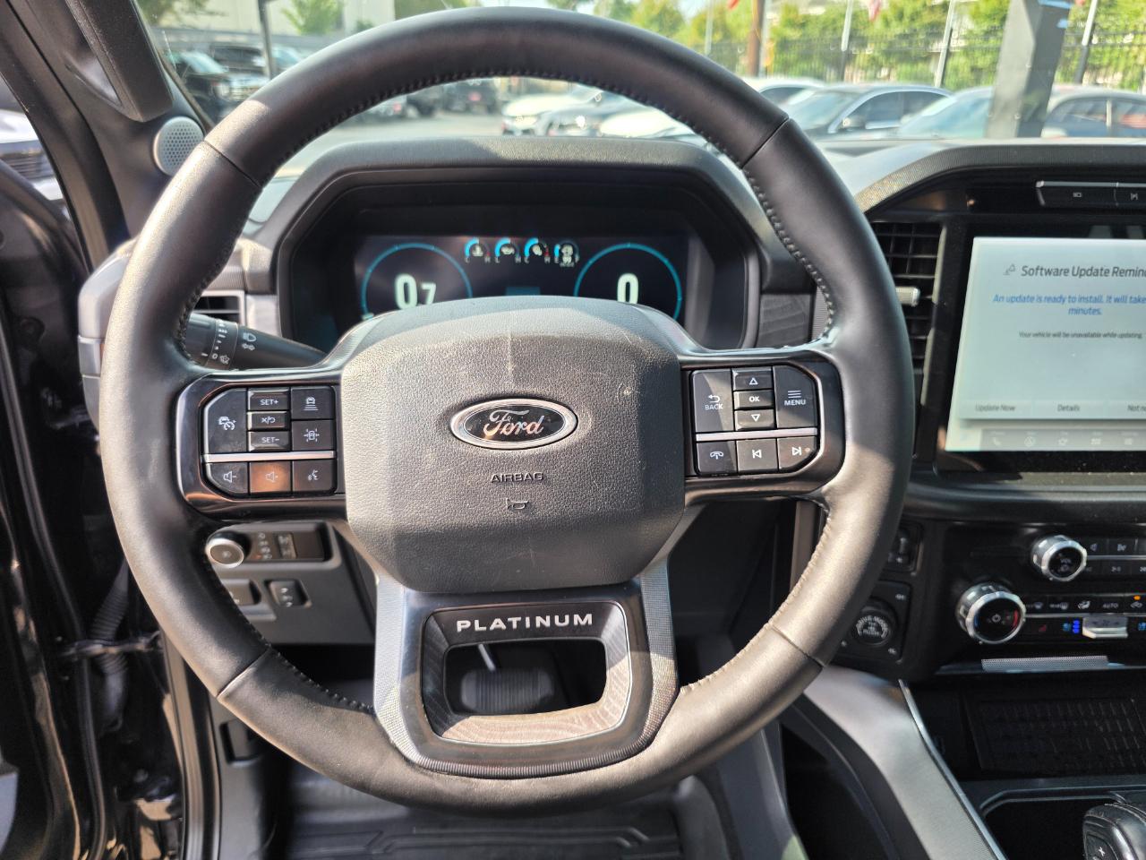 Ford F-150 Lariat SuperCrew 5.5-ft. Bed 4WD 2023