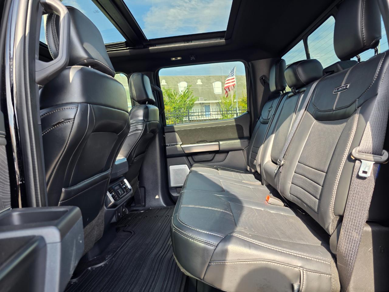 Ford F-150 Lariat SuperCrew 5.5-ft. Bed 4WD 2023