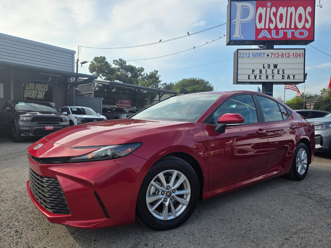 Toyota Camry Hybrid LE 2025