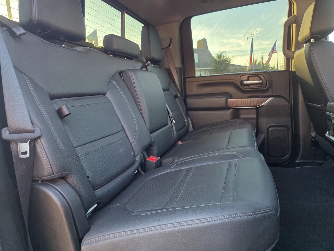 GMC Sierra 2500HD Denali Crew Cab 4WD SB 2023