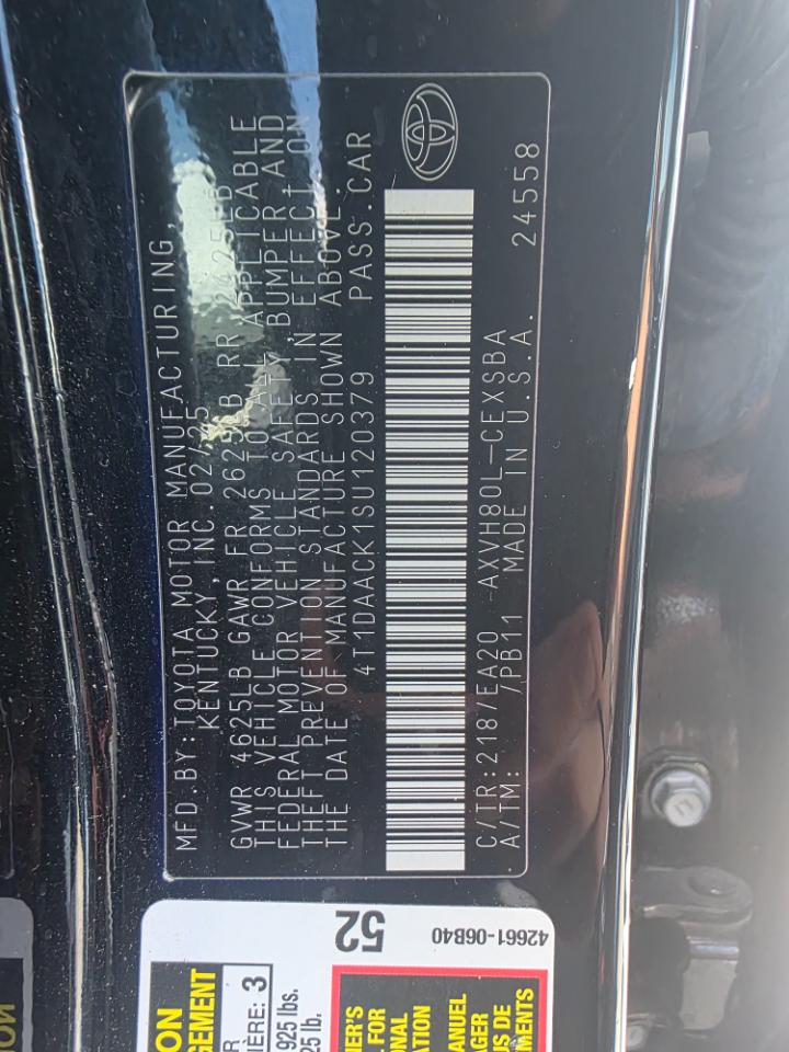 Toyota Camry Hybrid SE 2025