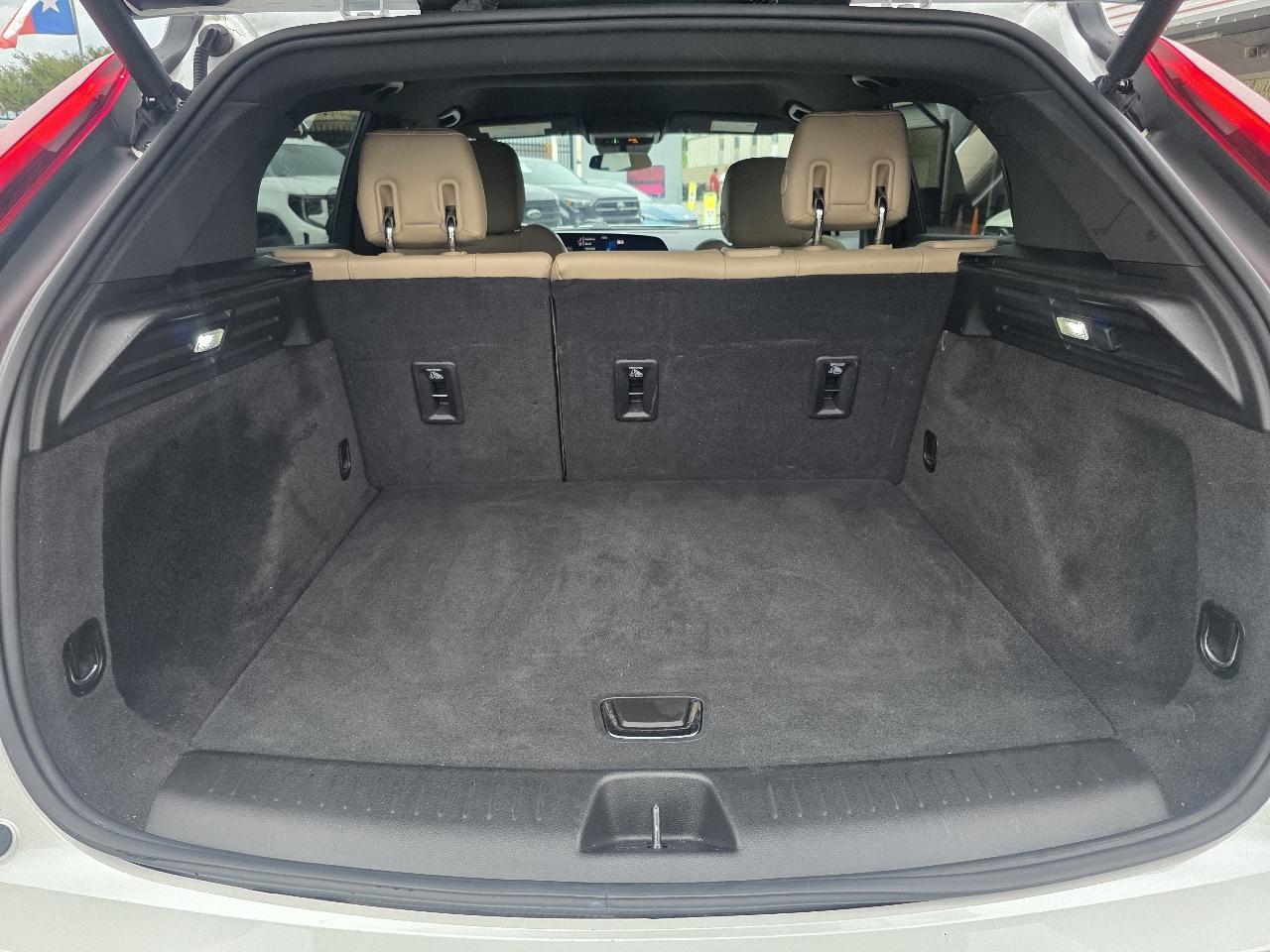Cadillac XT4 Luxury 2024