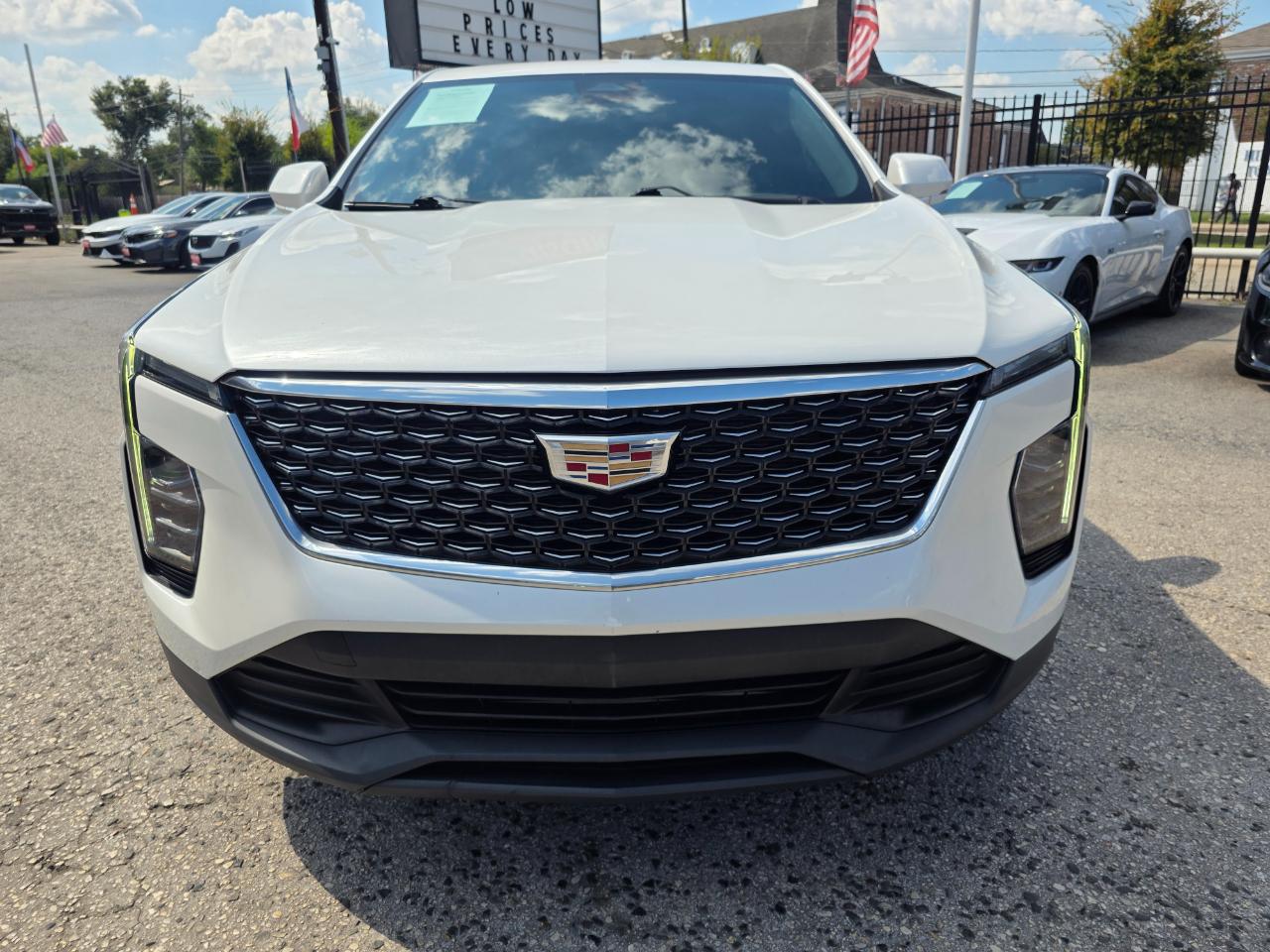 Cadillac XT4 Luxury 2024