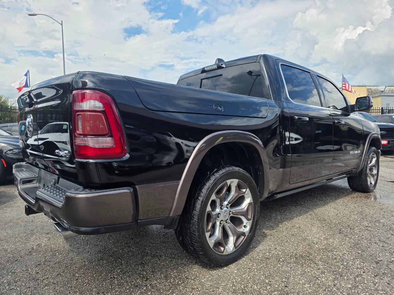 RAM 1500 Longhorn Crew Cab SWB 4WD 2021