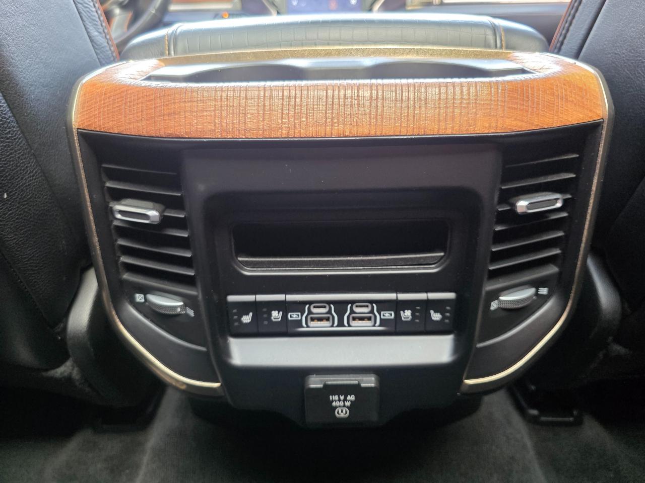 RAM 1500 Longhorn Crew Cab SWB 4WD 2021