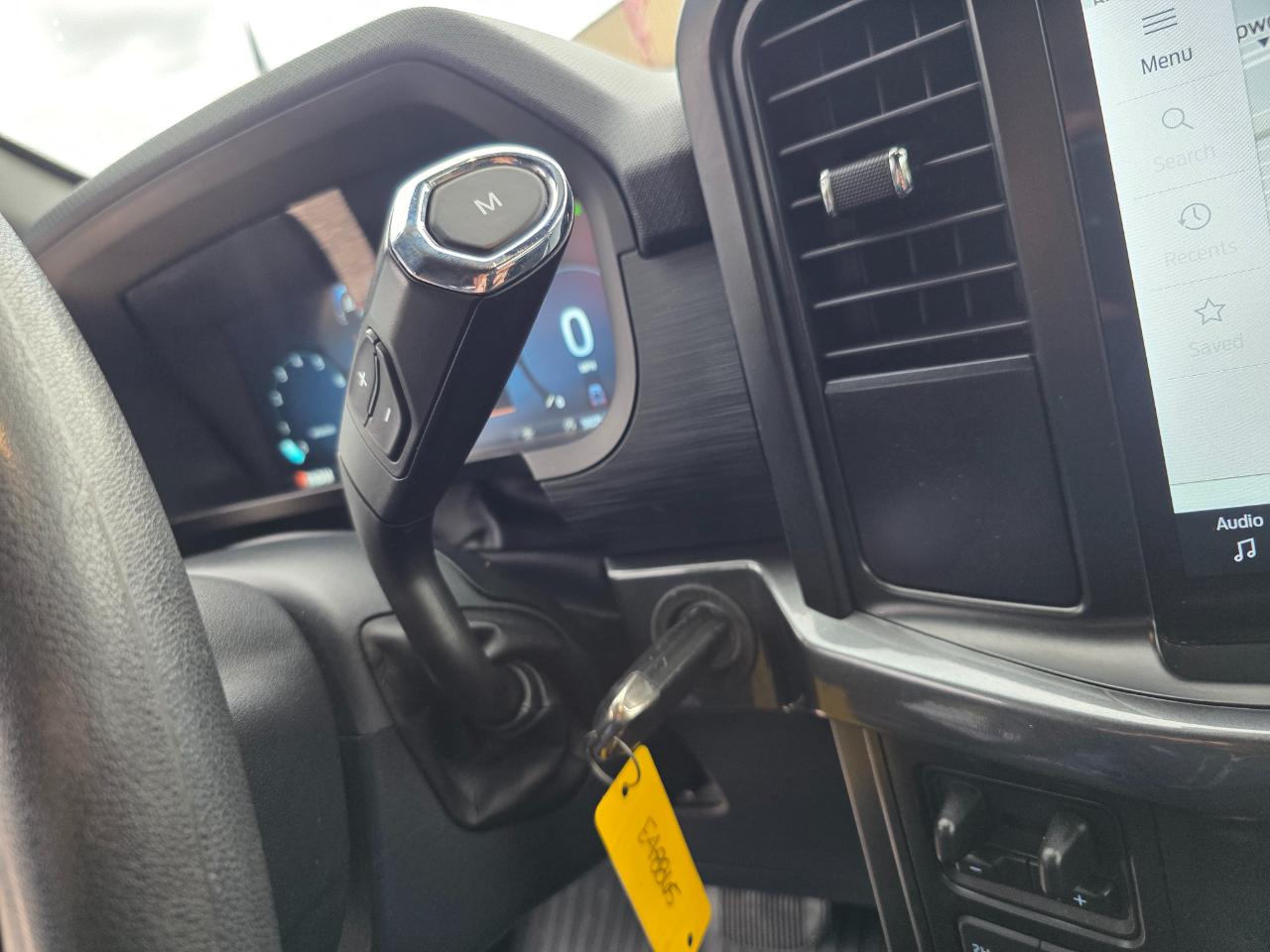 Ford F-150 STX SuperCrew 4WD 2024