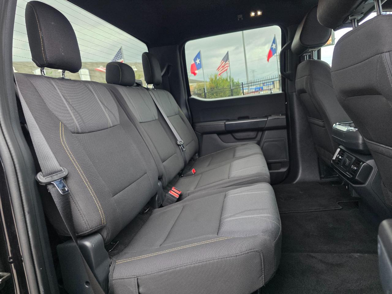 Ford F-150 STX SuperCrew 4WD 2024