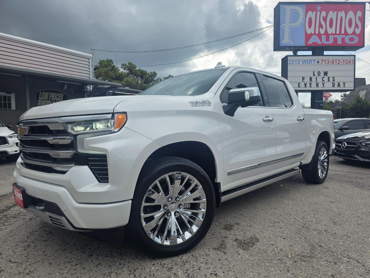 Chevrolet Silverado 1500 High Country Crew Cab 4WD 2023