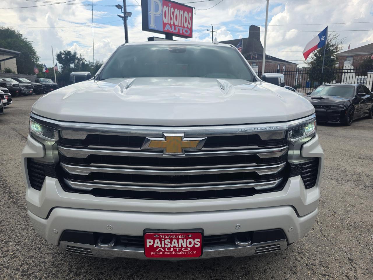 Chevrolet Silverado 1500 High Country Crew Cab 4WD 2023