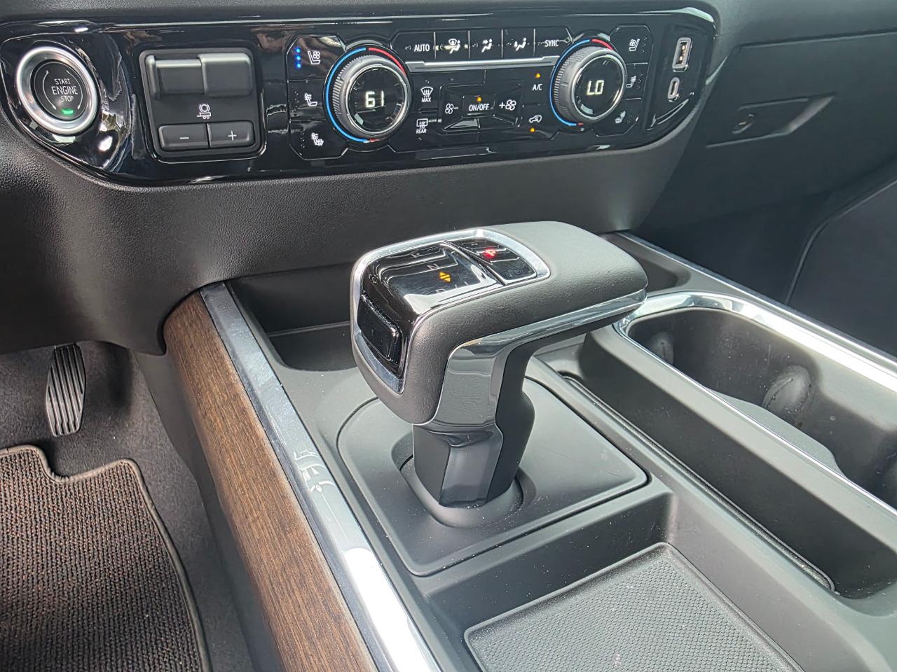 Chevrolet Silverado 1500 High Country Crew Cab 4WD 2023