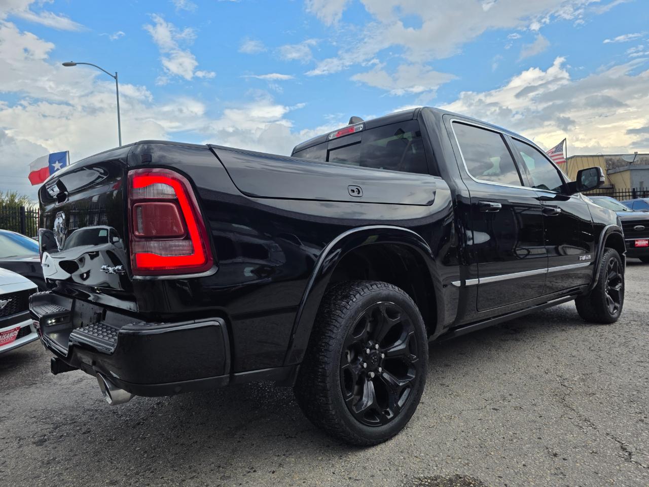 RAM 1500 Limited Crew Cab SWB 4WD 2020