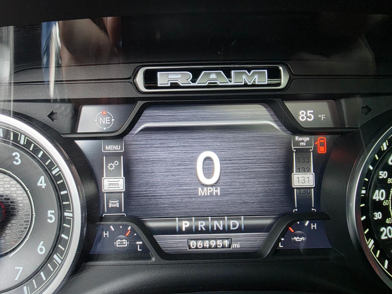 RAM 1500 Laramie Crew Cab SWB 4WD 2021