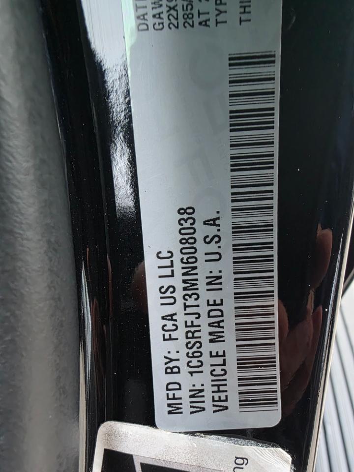 RAM 1500 Laramie Crew Cab SWB 4WD 2021