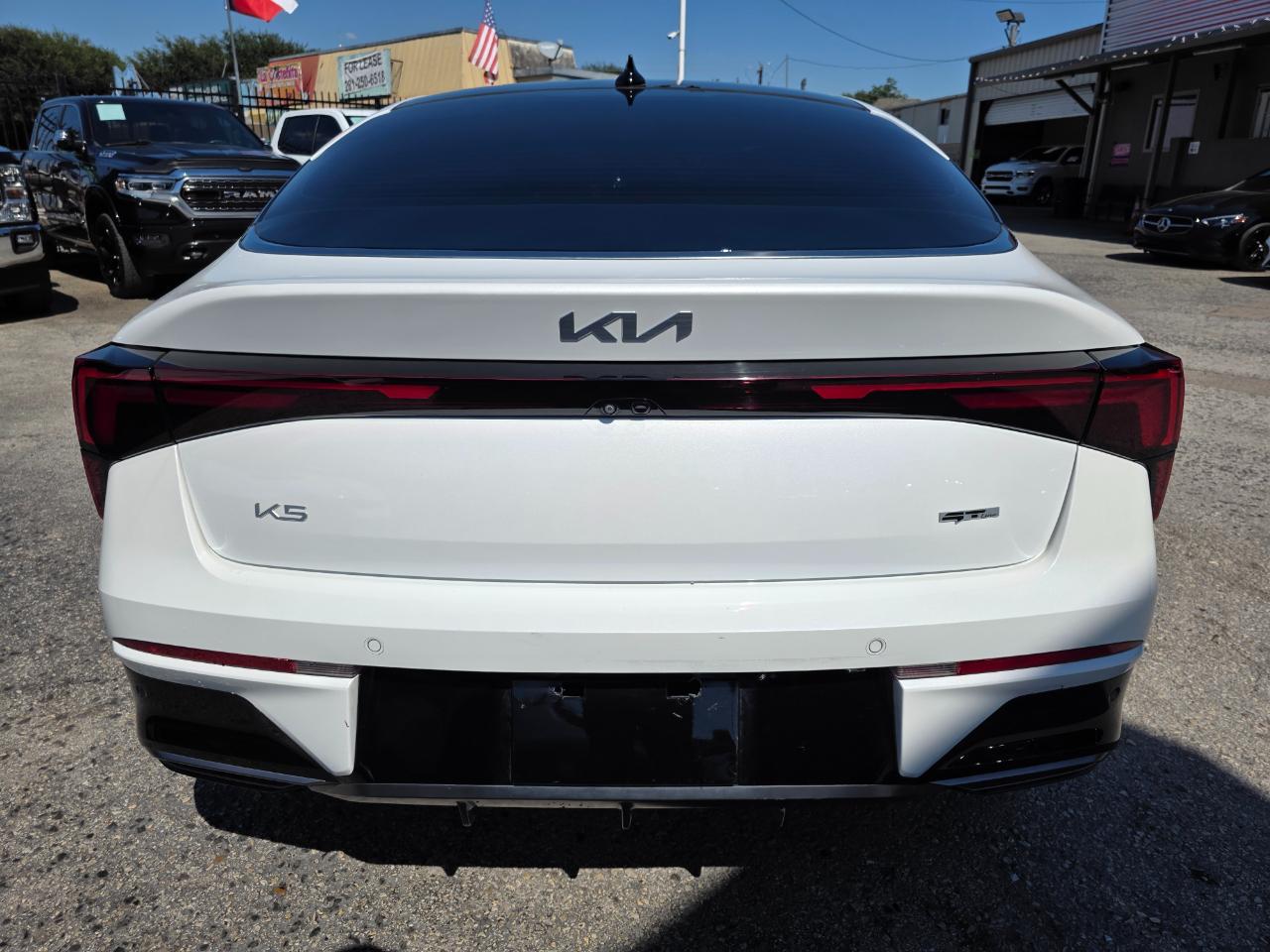 Kia K5 GT-Line 2025