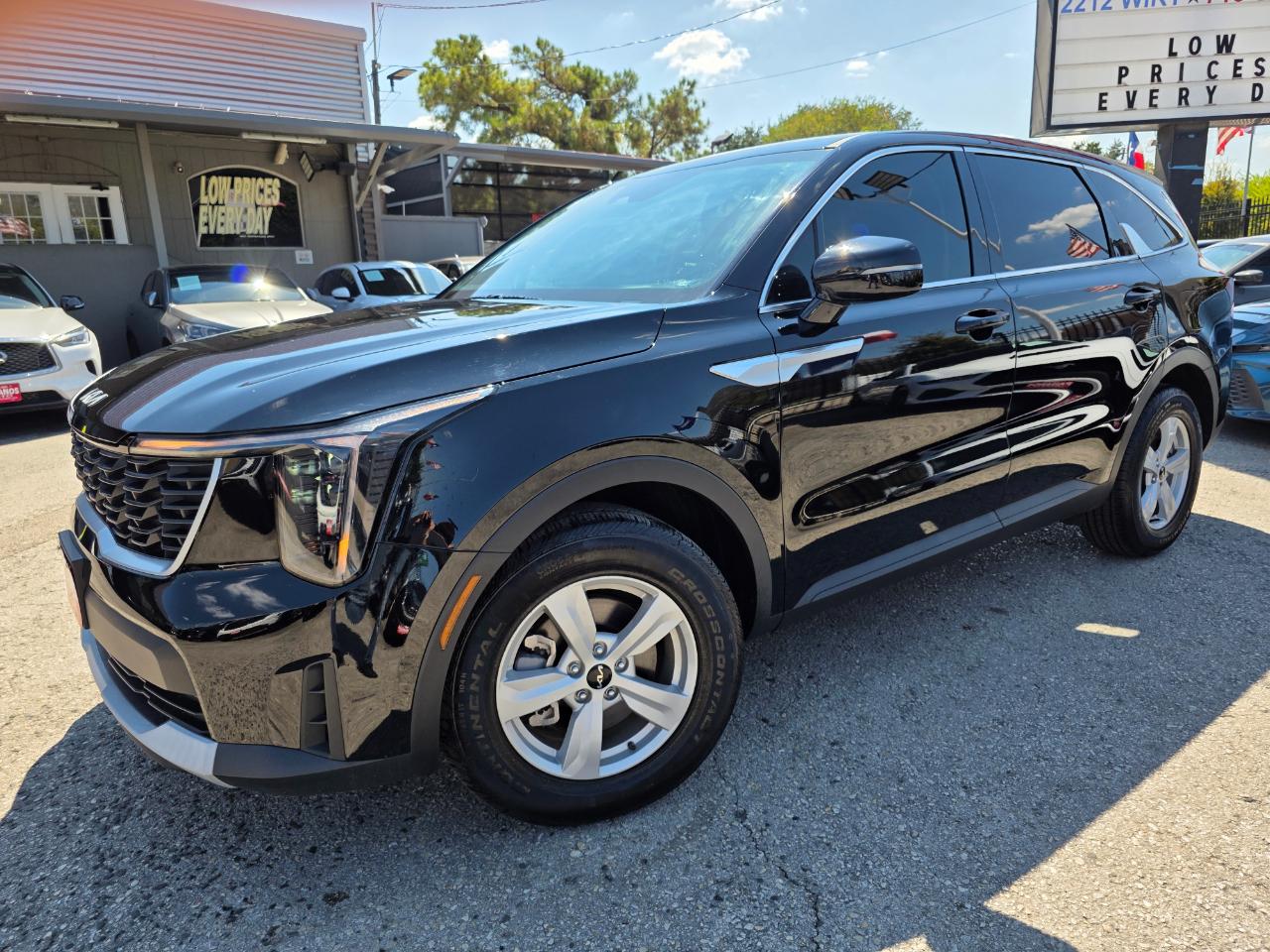 Kia Sorento LX 2WD 2025