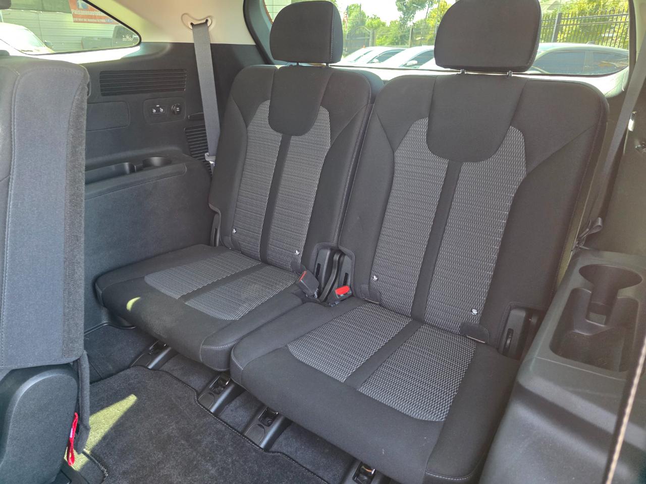 Kia Sorento LX 2WD 2025